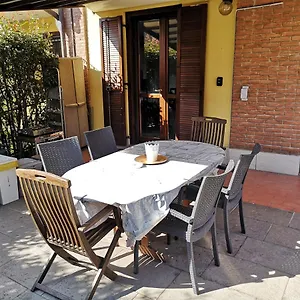 Villa Travel, Modena